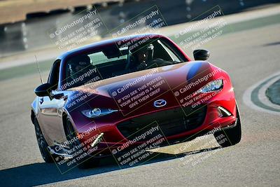 media/Dec-13-2025-Extreme Speed (Sat) [[d129ecb0b9]]/Beginner/Session 3 (Turn 5)/